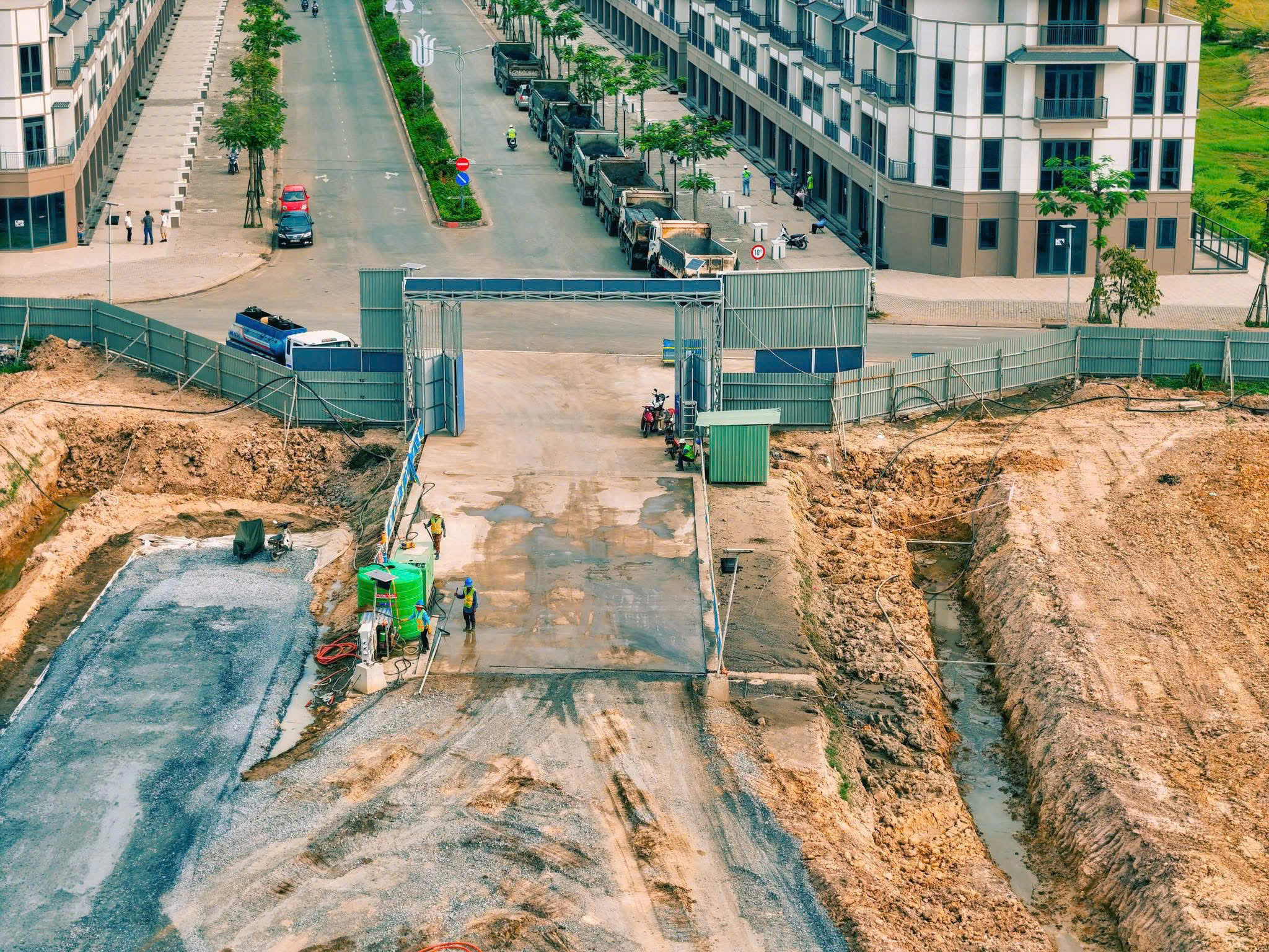 Tiến độ Vinhomes Green City (6)
