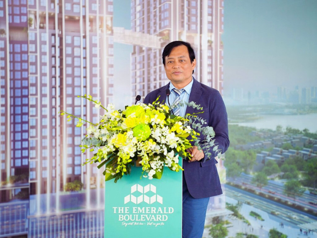 Ông Trần Quang Tuấn Chủ Tịch Kiêm Tổng Giám Đốc Phát Biểu Tại Sự Kiện The Emerald Boulevard