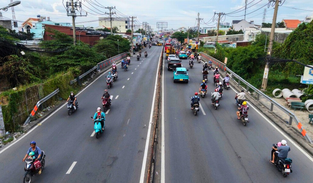 Nút Thắt Cổ Chai đoạn Qua Cầu Ông Đúc Nhỏ 4 Làn Xe Thường Xảy Ra Tắc Nghẽn Giao Thông Vào Giờ Cao điểm